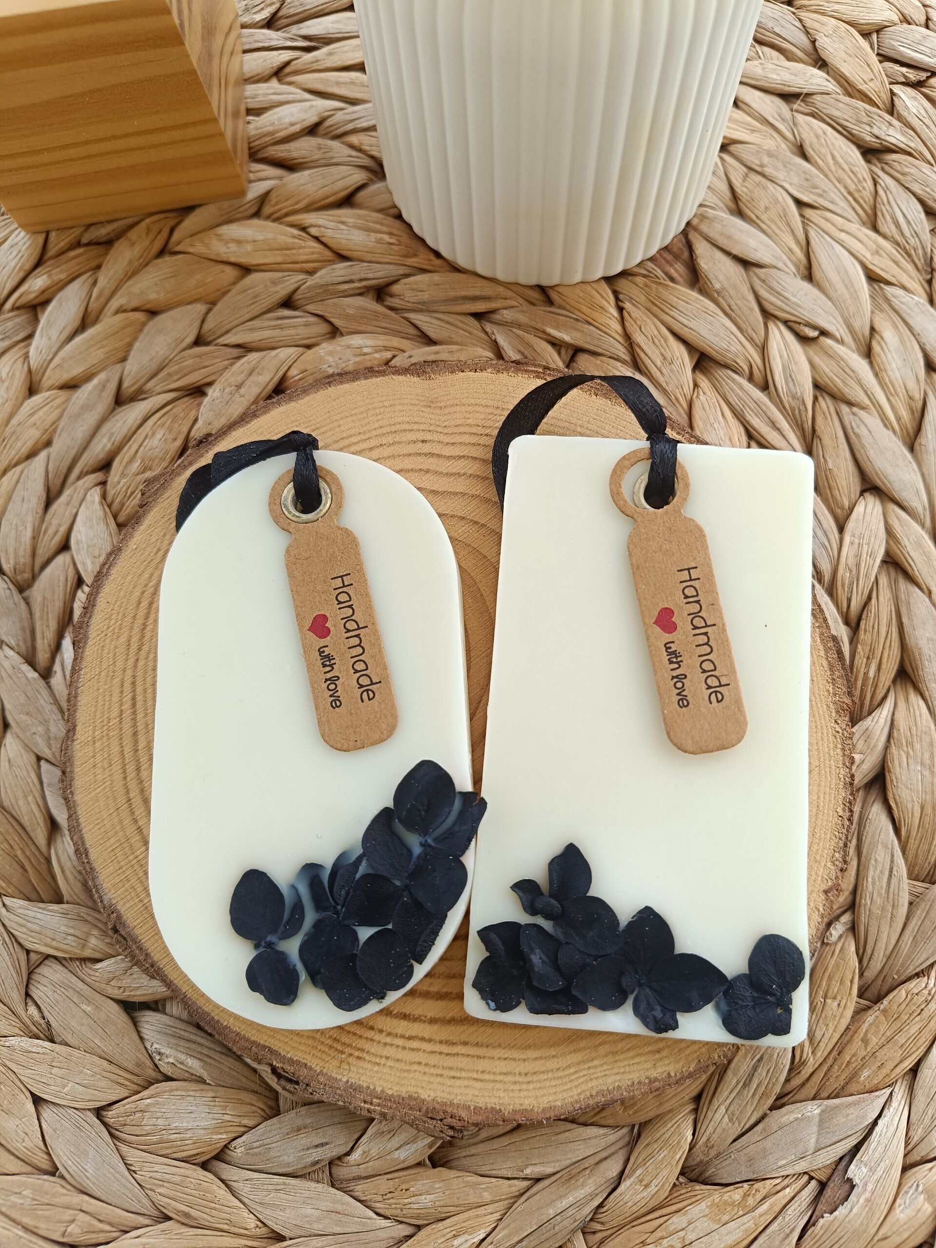 Ambientadores con olor a flor de ébano y terciopelo negro - 1